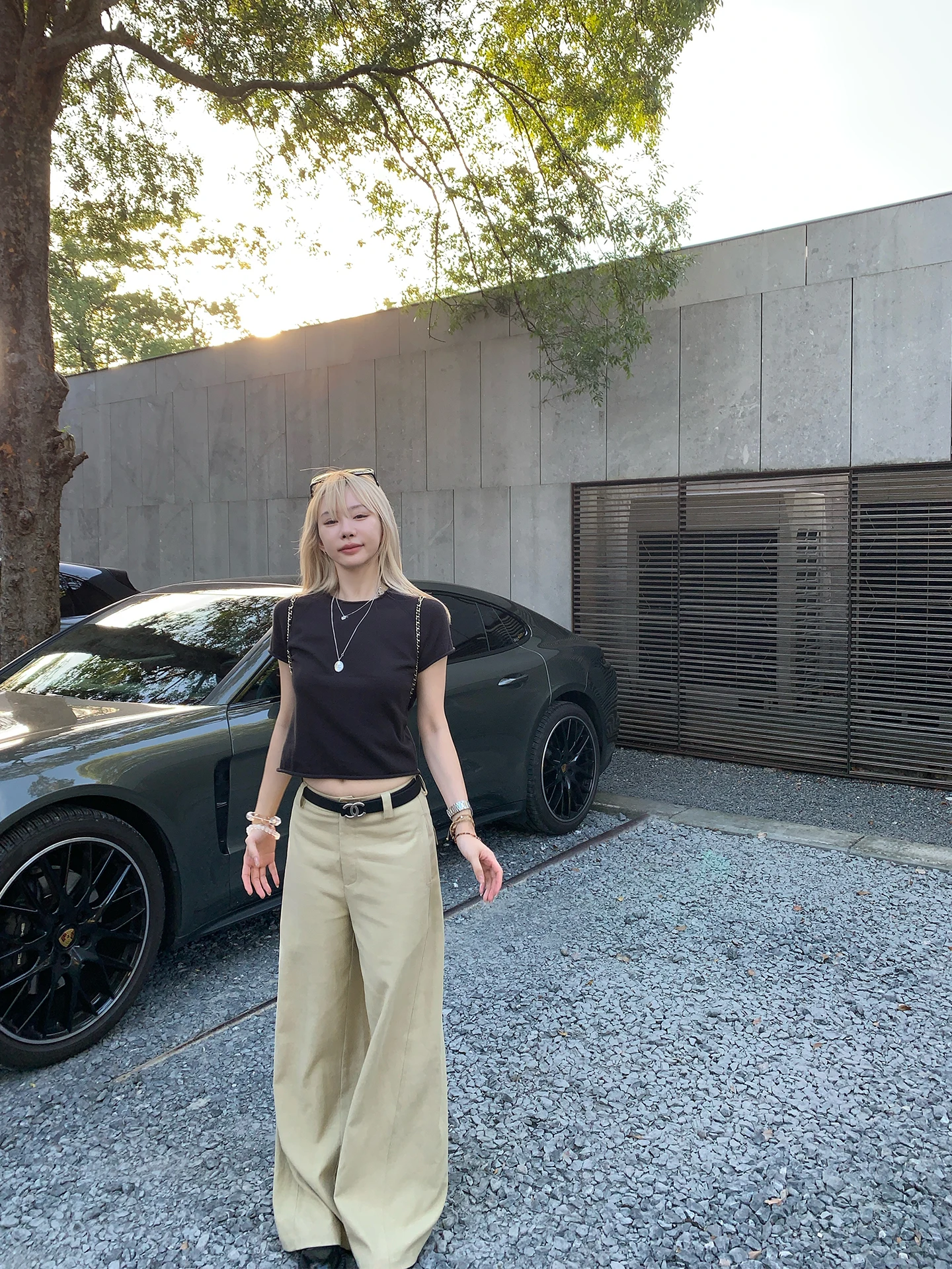 Женские широкие брюки Tannin Ski цвета хаки с высокой талией, прямого кроя, изо льна, повседневные, лето 2025, для повседневной носки
Женские широкие брюки Tannin Ski цвета хаки с высокой талией, прямого кроя, изо льна, повседневные, лето 2025, для повседневной носки