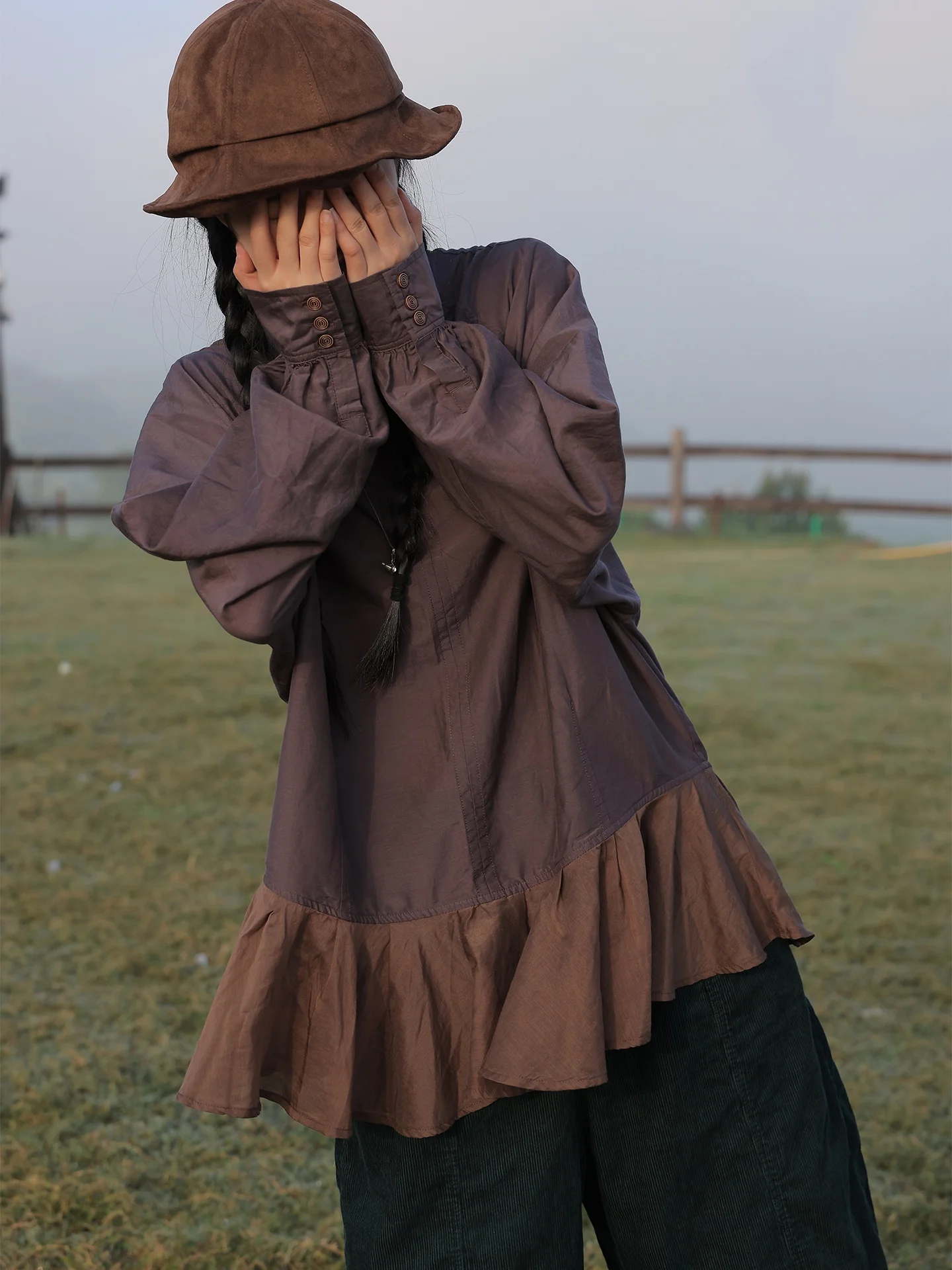 Original Light Soft Silk Cotton Blouse with Lace Hemline Artistic Sle Loose Fit Long Sve Women's irt Breathable Skin-F...
Original Light Soft Silk Cotton Blouse with Lace Hemline Artistic Sle Loose Fit Long Sve Women's irt Breathable Skin-F...