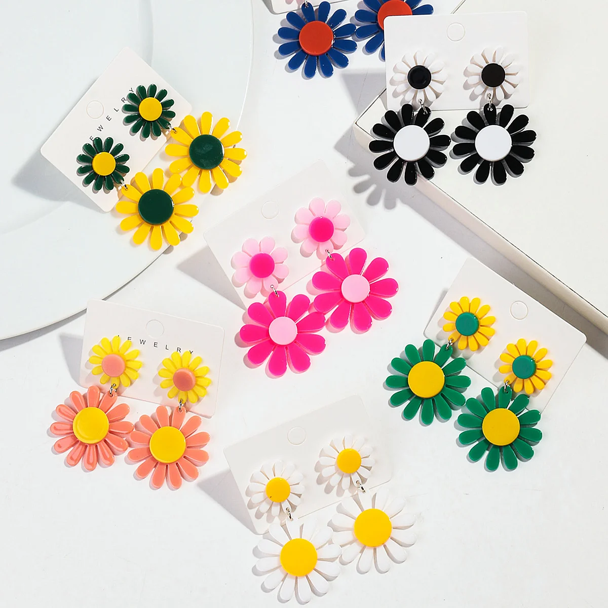 Boho Colorful Acrylic Sunflower Women's Earrings 2024 Trendy Geometric Daisy Flower Long Drop Earring Cute Simple Jewelry Gifts
Boho Colorful Acrylic Sunflower Women's Earrings 2024 Trendy Geometric Daisy Flower Long Drop Earring Cute Simple Jewelry Gifts