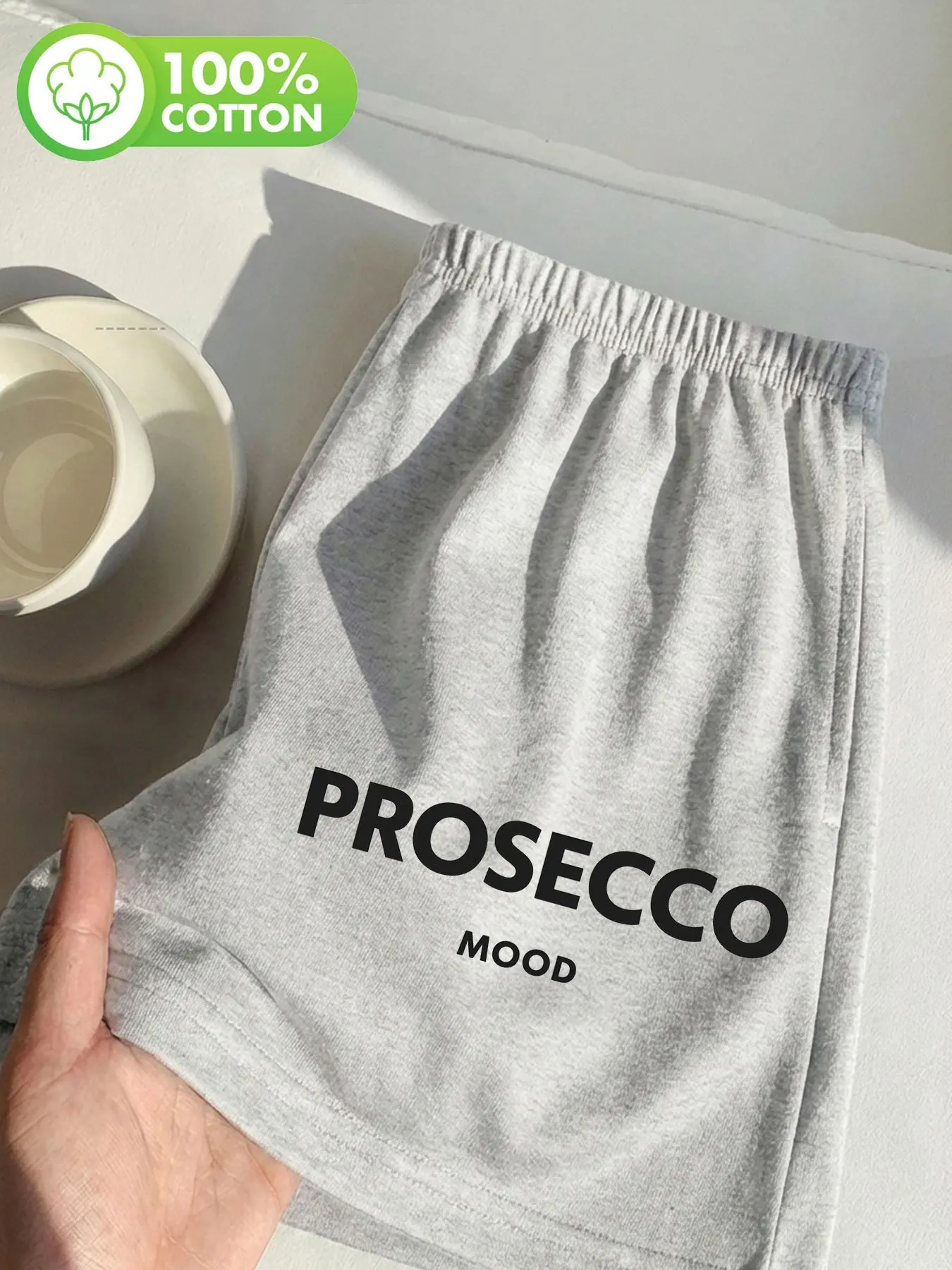 Женские повседневные шорты с минималистичным принтом PROSECCO MOOD, свободные и универсальные хлопковые шорты на каждый день
Женские повседневные шорты с минималистичным принтом PROSECCO MOOD, свободные и универсальные хлопковые шорты на каждый день