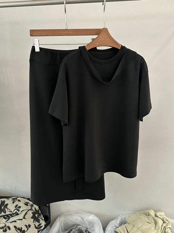 Korean Style Lazy Girl Meat Covering Set Summer 2026 Loose T-shirt Elastic Waist Skirt Color Women's Outfit
Korean Style Lazy Girl Meat Covering Set Summer 2026 Loose T-shirt Elastic Waist Skirt Color Women's Outfit