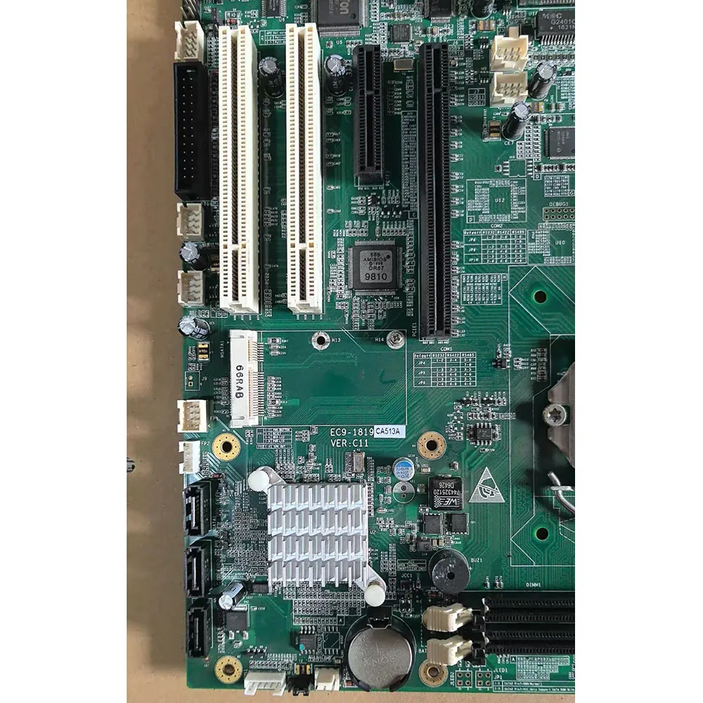 Промышленная материнская плата с двумя сетевыми портами EC9-1819V2NA
Промышленная материнская плата с двумя сетевыми портами EC9-1819V2NA