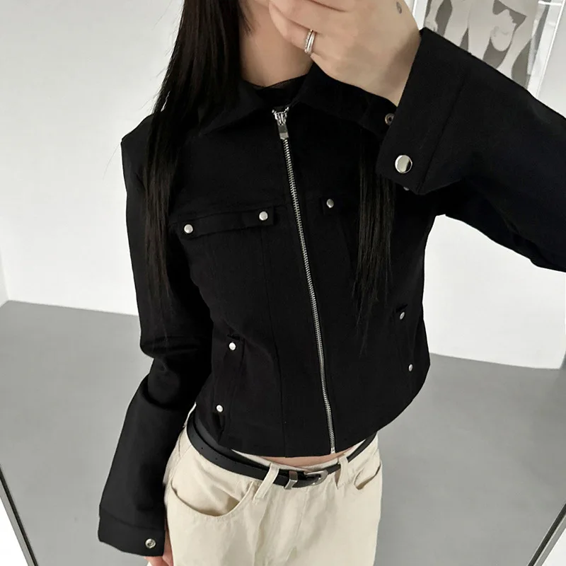 American street locomotive riveted tooling wind jacket women's new lapel loose zipper casual coat jacket
American street locomotive riveted tooling wind jacket women's new lapel loose zipper casual coat jacket