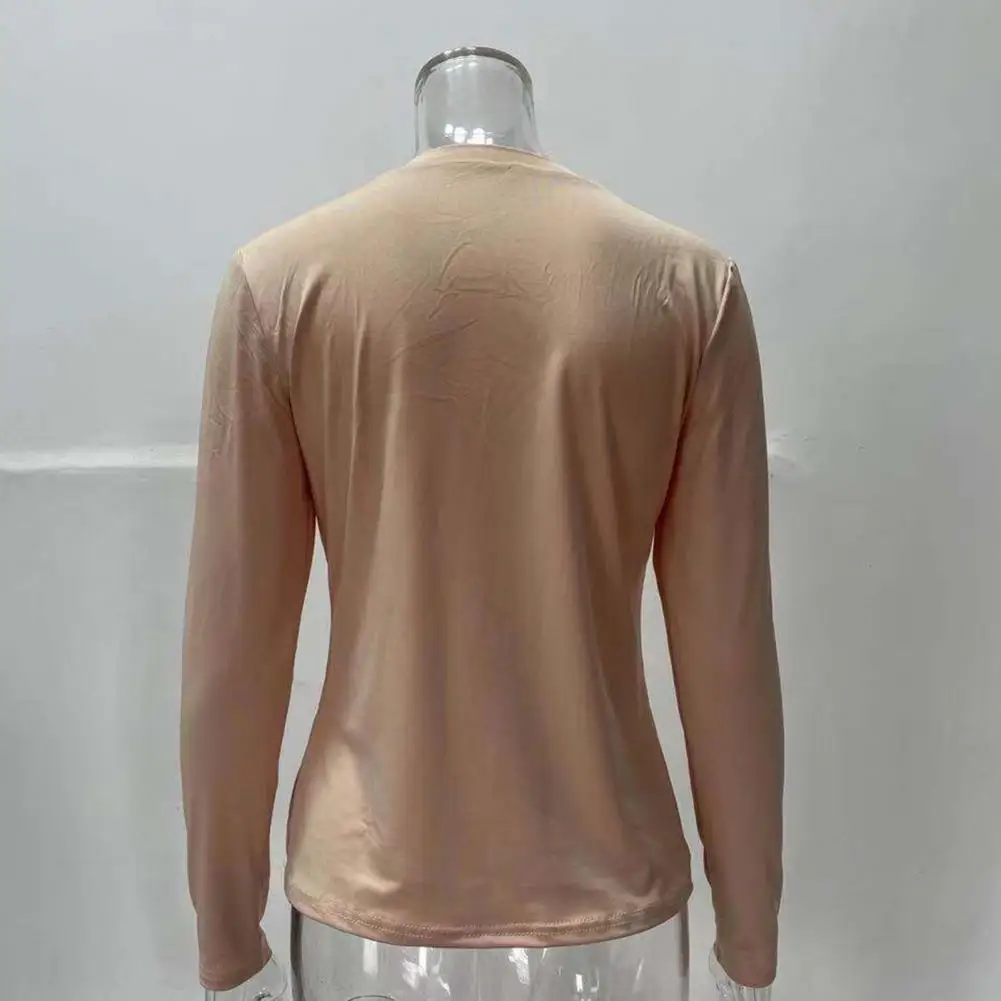 Корейская версия, облегающая французская повседневная футболка с v-образным вырезом и длинным рукавом, женская однотонная модная футболка, однотонный мягкий эластичный пуловер
Корейская версия, облегающая французская повседневная футболка с v-образным вырезом и длинным рукавом, женская однотонная модная футболка, однотонный мягкий эластичный пуловер