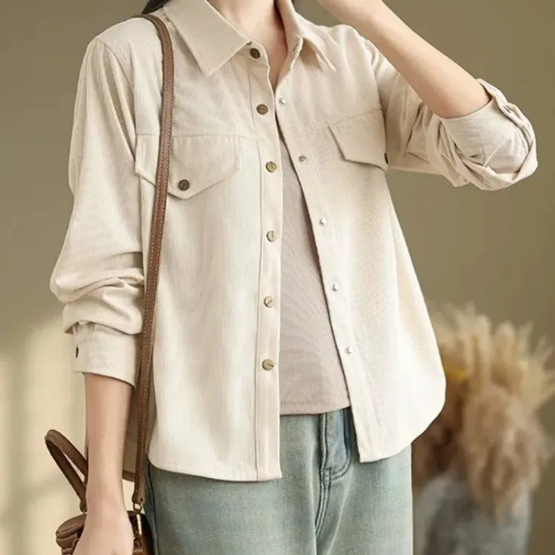 New Women's Shirt 2026 Spring Autumn Slim Age-reducing Loose Ladies Blouse Casual Solid Color Be All-match Female Outerwear
New Women's Shirt 2026 Spring Autumn Slim Age-reducing Loose Ladies Blouse Casual Solid Color Be All-match Female Outerwear
