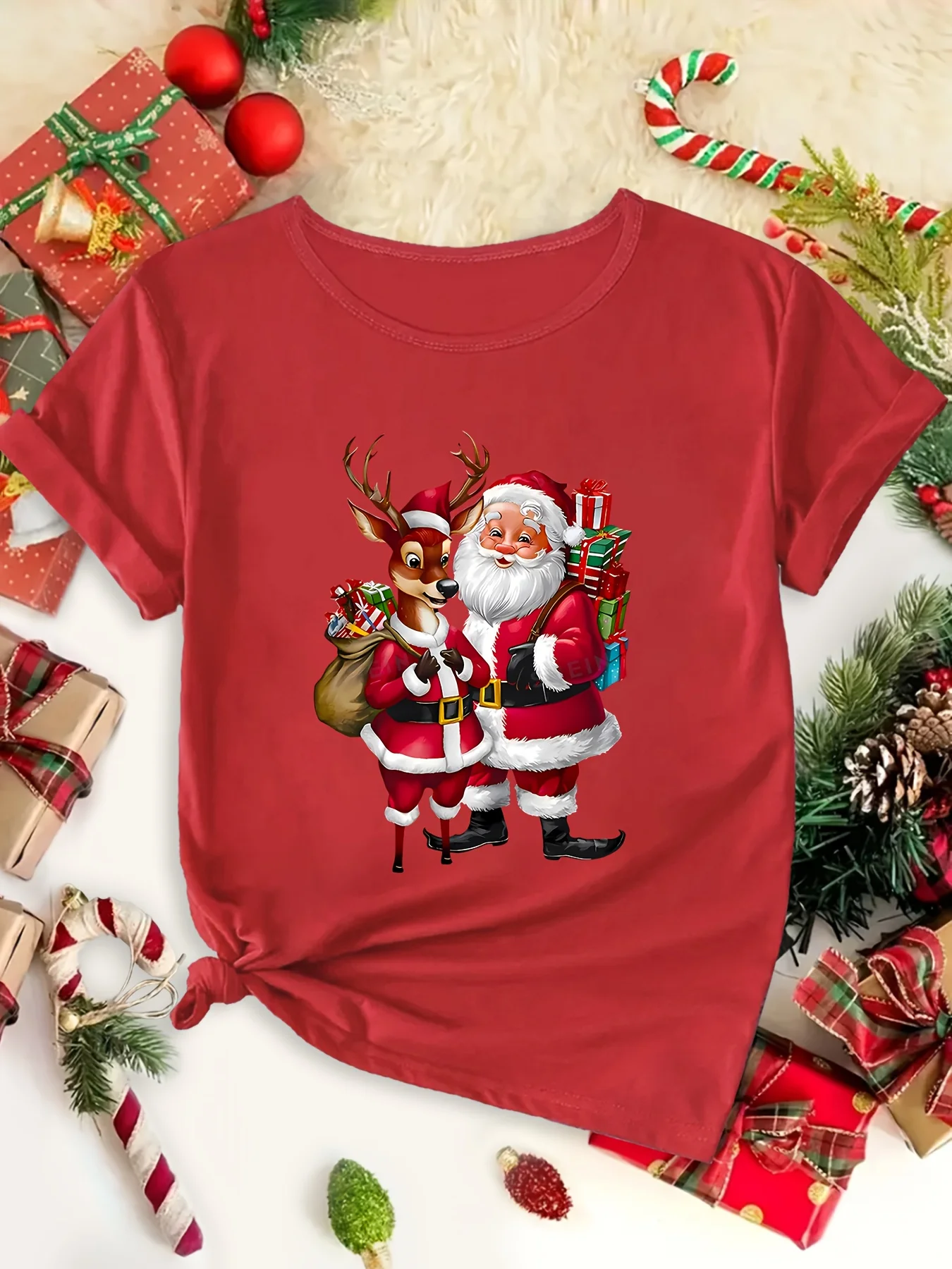 Christmas Reindeer Santa Claus Standing with Gifts Sleeve Harajuku Short Sleeve Casual Clothing Street Tops Aesthetic Clothes
Christmas Reindeer Santa Claus Standing with Gifts Sleeve Harajuku Short Sleeve Casual Clothing Street Tops Aesthetic Clothes