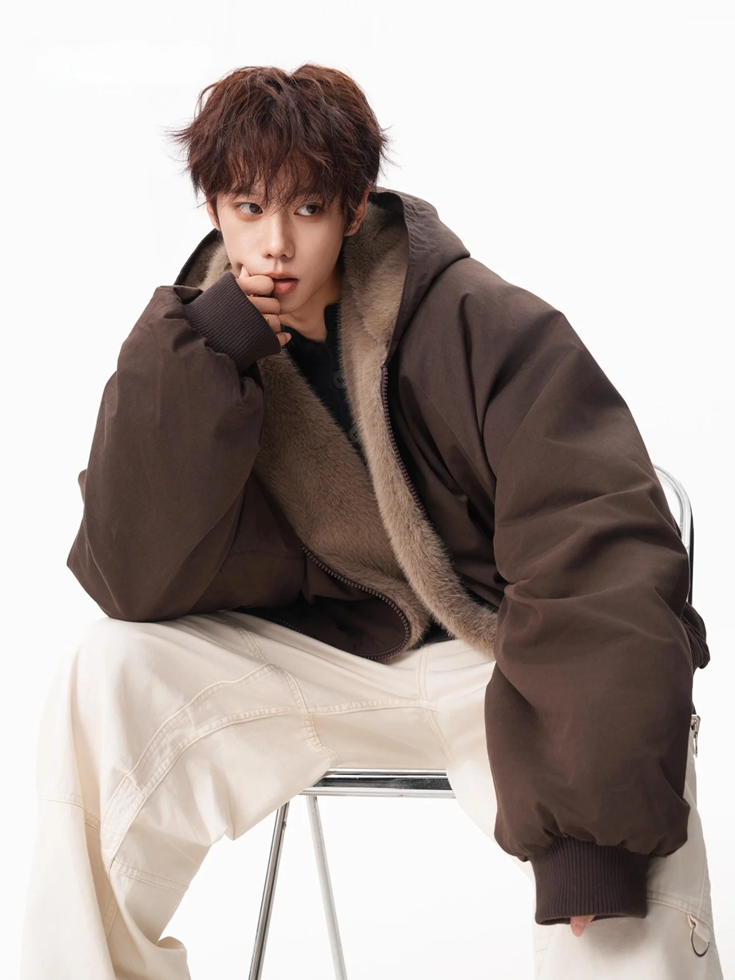 Thiened Cotton Jaet Double-Sided Wear American Sle Coffee Color Rabbit Fur Simulation Men Women Winter Faion Outerwear
Thiened Cotton Jaet Double-Sided Wear American Sle Coffee Color Rabbit Fur Simulation Men Women Winter Faion Outerwear