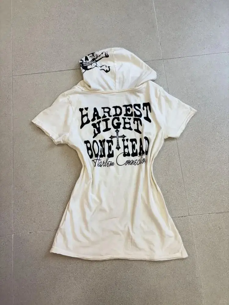 2025 summer new waist hugging slim fit punk rock short sleeved American black skull women's top hooded T-shirt
2025 summer new waist hugging slim fit punk rock short sleeved American black skull women's top hooded T-shirt
