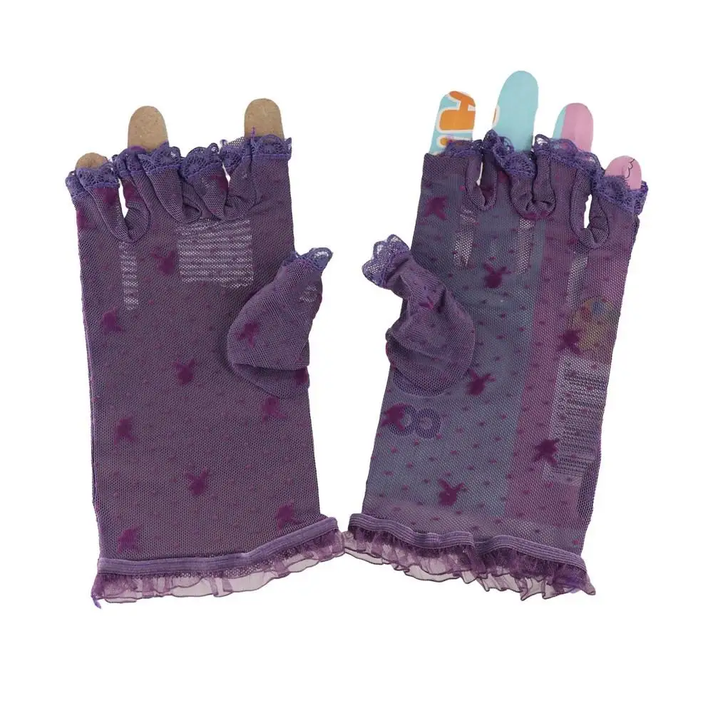 Thin Gothic Mesh Hollow Lady's Dots Fingerless Mittens Driving Gloves Lace Gloves Rabbit Head Pattern
Thin Gothic Mesh Hollow Lady's Dots Fingerless Mittens Driving Gloves Lace Gloves Rabbit Head Pattern
