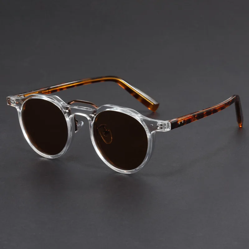 Small round frame hip-hop punk style fashion personalized sunglasses women men 2025 High quality trending product popular shades
Small round frame hip-hop punk style fashion personalized sunglasses women men 2025 High quality trending product popular shades