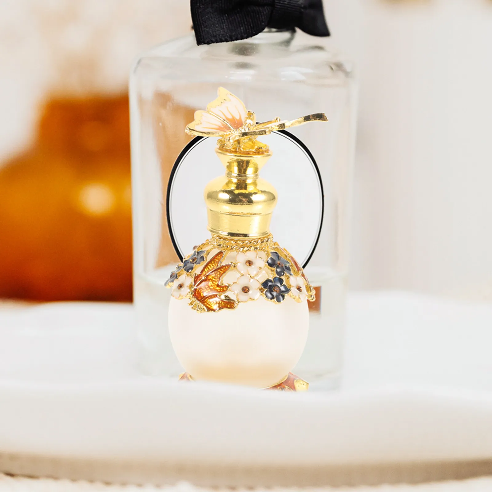 Butterfly Perfume Bottle Empty Refillable Glass Bottle for Essential Oil Perfume Sample Storage Decorative Desktop
Butterfly Perfume Bottle Empty Refillable Glass Bottle for Essential Oil Perfume Sample Storage Decorative Desktop