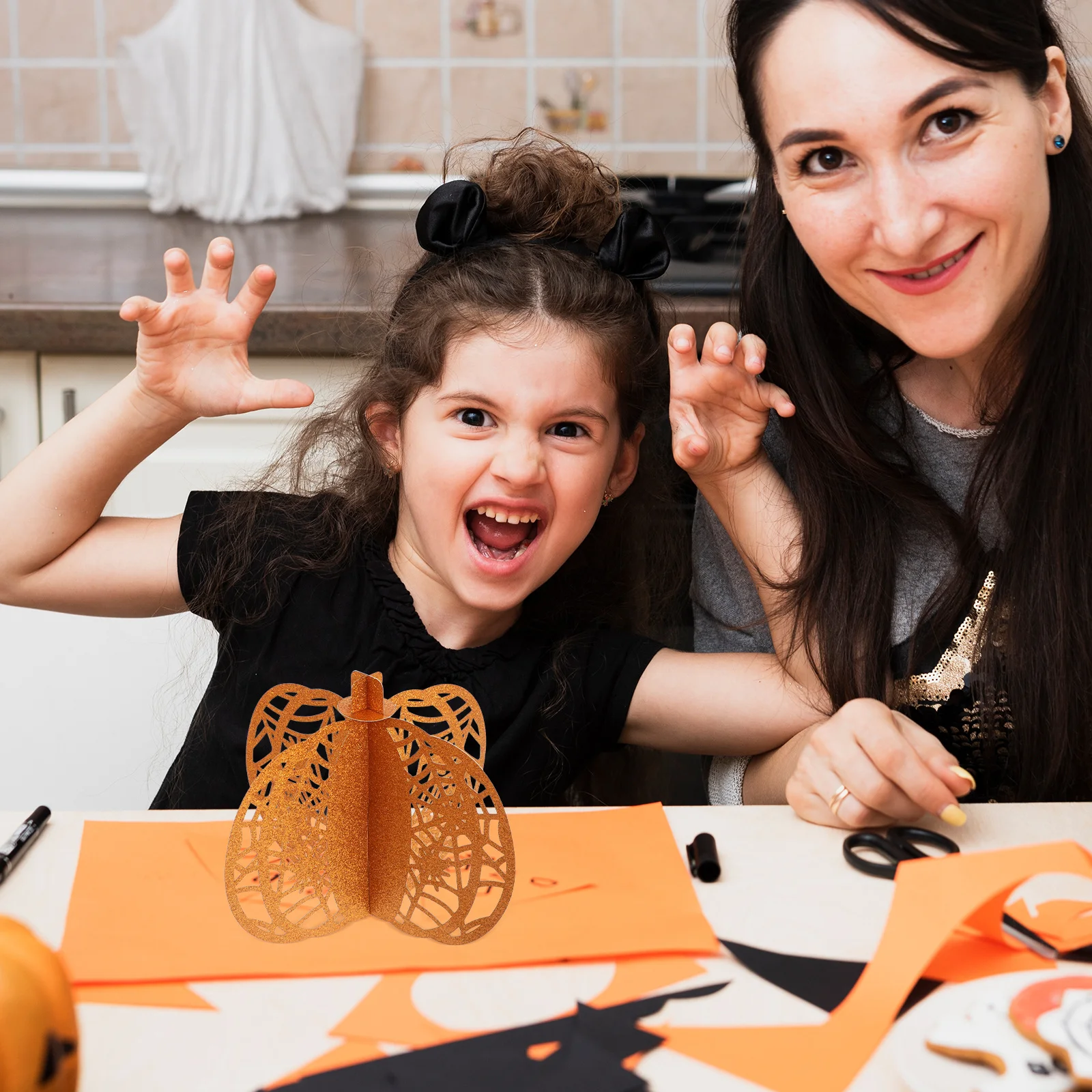 3Pcs Paper Pumpkin Decor Lightweight Artificial Pumpkins Fall Table Centerpiece Thanksgiving Harvest Photo Props Autumn
3Pcs Paper Pumpkin Decor Lightweight Artificial Pumpkins Fall Table Centerpiece Thanksgiving Harvest Photo Props Autumn