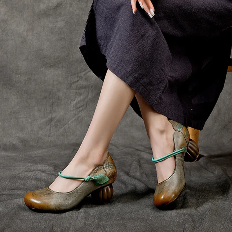 Embroidery Leather Pumps Women Mary Janes Shoes for Ladies Handmade Genuine Leather Women Pumps High Heels Flower Brand2023
Embroidery Leather Pumps Women Mary Janes Shoes for Ladies Handmade Genuine Leather Women Pumps High Heels Flower Brand2023