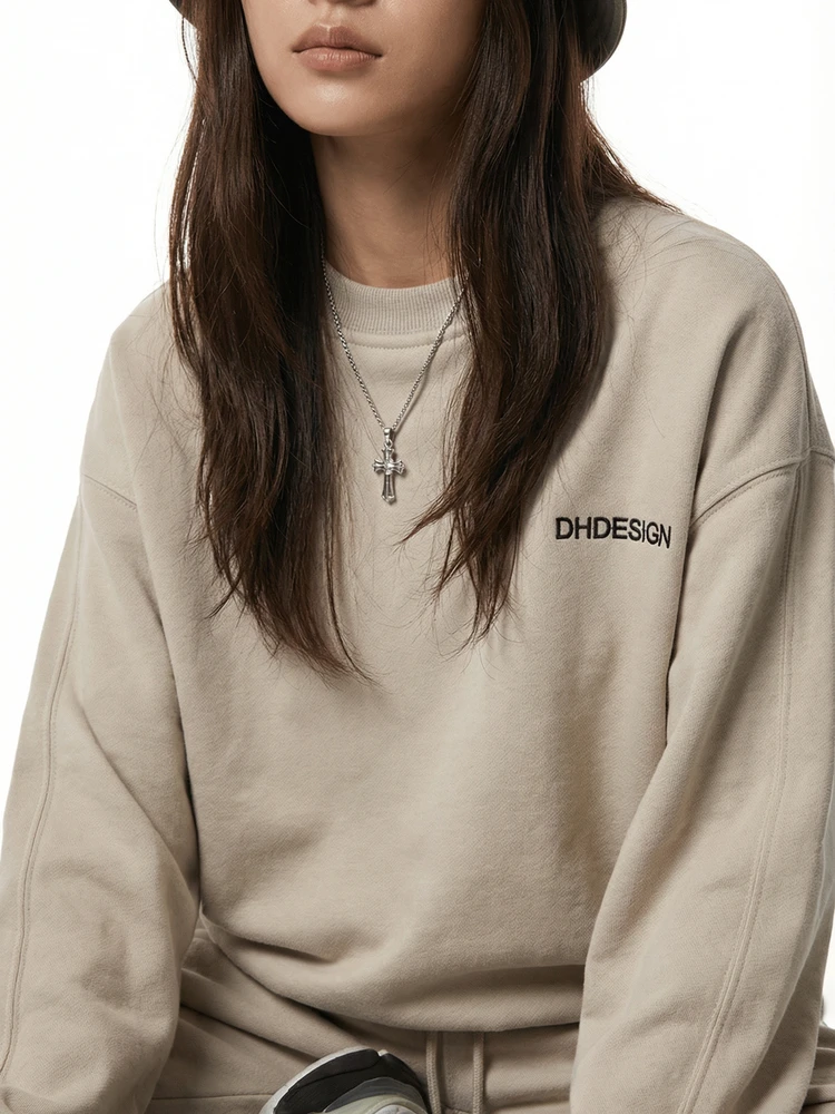 Женский комплект: свитшот с флисовой подкладкой и круглым вырезом, повседневный, утепленный, осенне-зимний, комфортный, из хлопка
Женский комплект: свитшот с флисовой подкладкой и круглым вырезом, повседневный, утепленный, осенне-зимний, комфортный, из хлопка