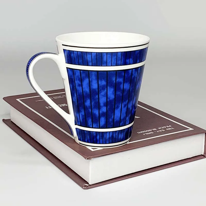 uropean-Style Delicate Tableware Set High-End China Household Cup and Mug Luxury Phnom Penh Gift Porcelain Tazas
uropean-Style Delicate Tableware Set High-End China Household Cup and Mug Luxury Phnom Penh Gift Porcelain Tazas