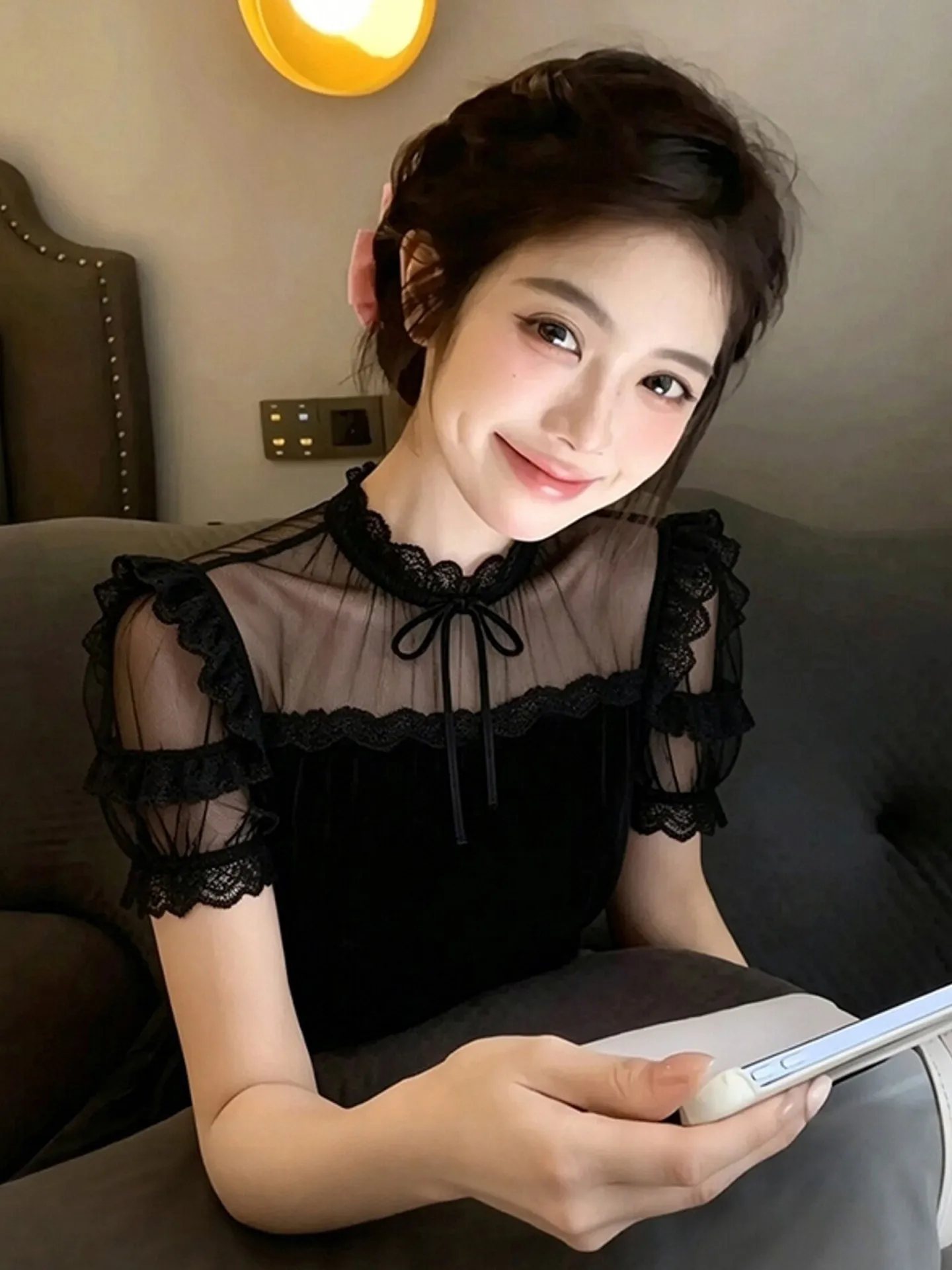 Elegant Black Mesh Splice Women's Shirt Versatile Summer Fashion High-End Feel Knot Short Sleeve Breathable Top
Elegant Black Mesh Splice Women's Shirt Versatile Summer Fashion High-End Feel Knot Short Sleeve Breathable Top