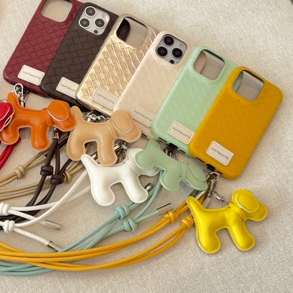 Creative Simple Solid Color Woven Pattern Leather Puppy Long Lanyard Shock Proof Phone Cover Case for iPhone 16 15 14 13 Pro Max 
Creative Simple Solid Color Woven Pattern Leather Puppy Long Lanyard Shock Proof Phone Cover Case for iPhone 16 15 14 13 Pro Max