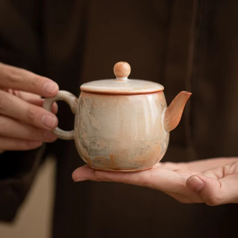 1Pc Shino-yaki Chinese Retro Ceramic Teapot To Transport The Pot Handmade Single Pot Ball Hole Filter KungFu Brewing Teapot Gift
1Pc Shino-yaki Chinese Retro Ceramic Teapot To Transport The Pot Handmade Single Pot Ball Hole Filter KungFu Brewing Teapot Gift
