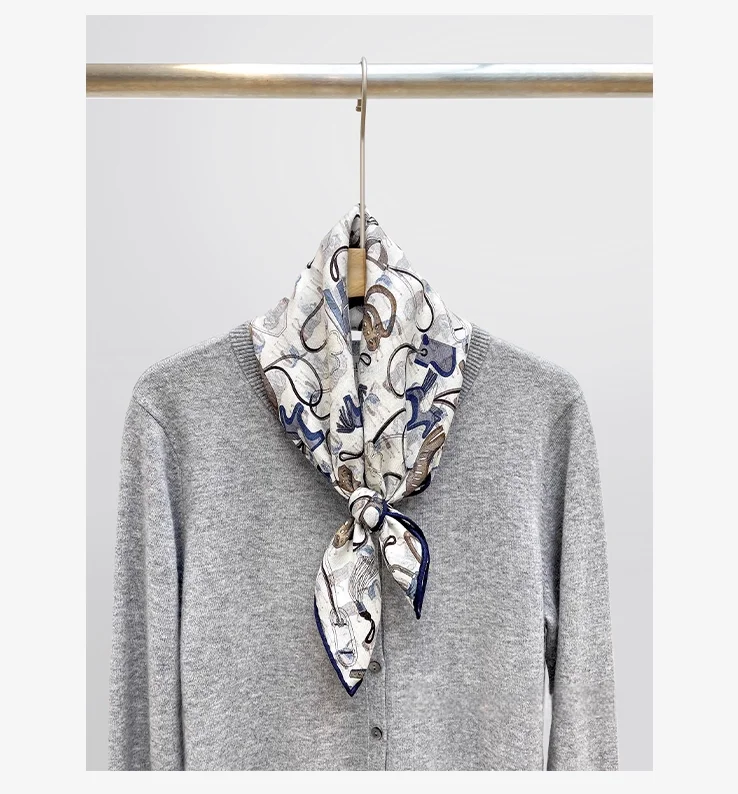 30% Silk 70% Wool women's scarf winter headband for women 2026 accessories silk wool square scarves Christmas gift
30% Silk 70% Wool women's scarf winter headband for women 2026 accessories silk wool square scarves Christmas gift