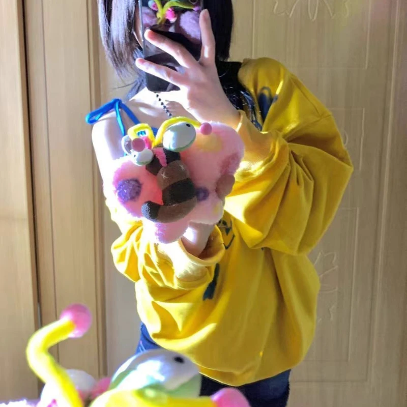 American Love Retro Printing Two-piece Star Suspender Sweater 2026 Spring and Autumn Lazy Loose New Slanted Shoulder Top Design
American Love Retro Printing Two-piece Star Suspender Sweater 2026 Spring and Autumn Lazy Loose New Slanted Shoulder Top Design