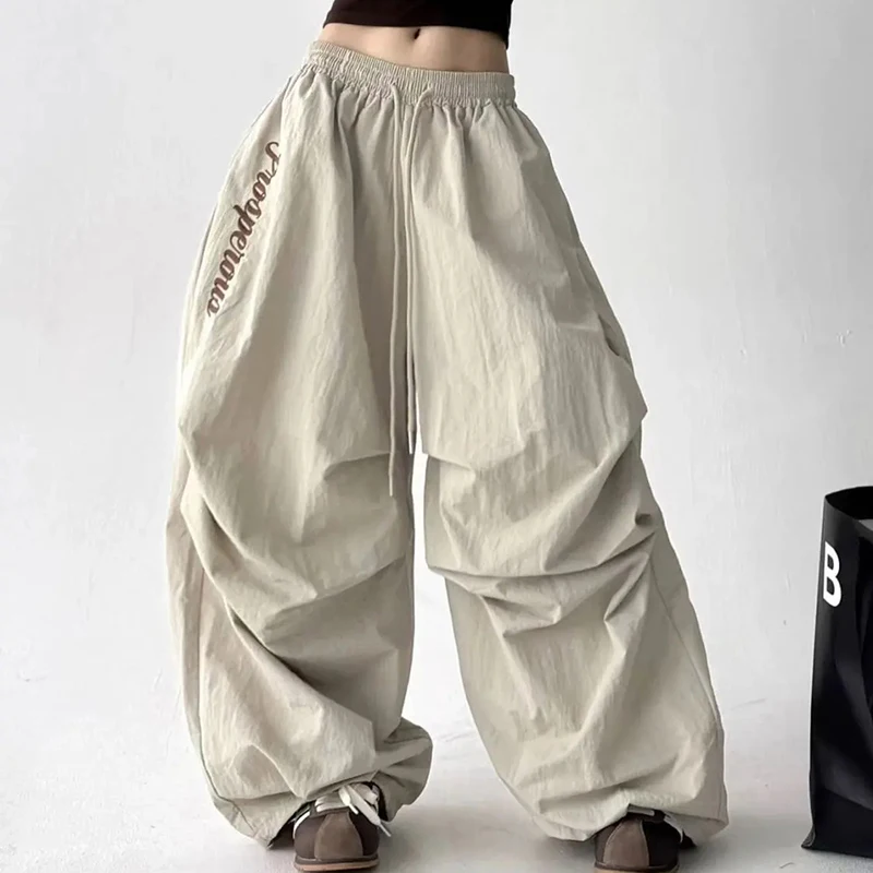 American Street Lazy Wide Leg Pants Women Loose Casual Thick Parasol Pants High Waist Fashion Harajuku Y2K Pleat Hiphop Trousers
American Street Lazy Wide Leg Pants Women Loose Casual Thick Parasol Pants High Waist Fashion Harajuku Y2K Pleat Hiphop Trousers