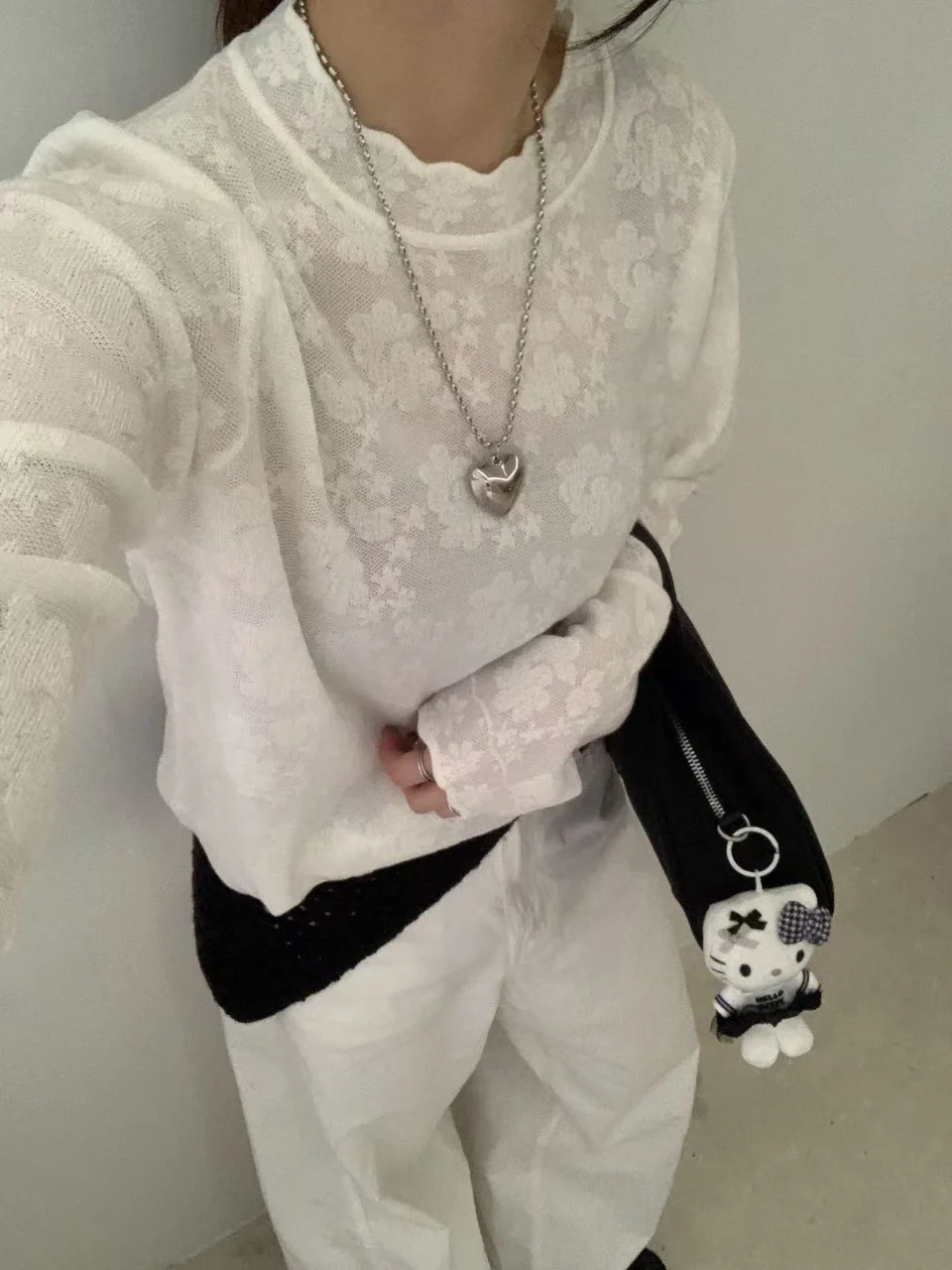 Женский шерстяной вязаный свитер Ele с вышивкой, повседневный, с цветочным узором, длинный рукав, мягкая ткань, осенний
Женский шерстяной вязаный свитер Ele с вышивкой, повседневный, с цветочным узором, длинный рукав, мягкая ткань, осенний