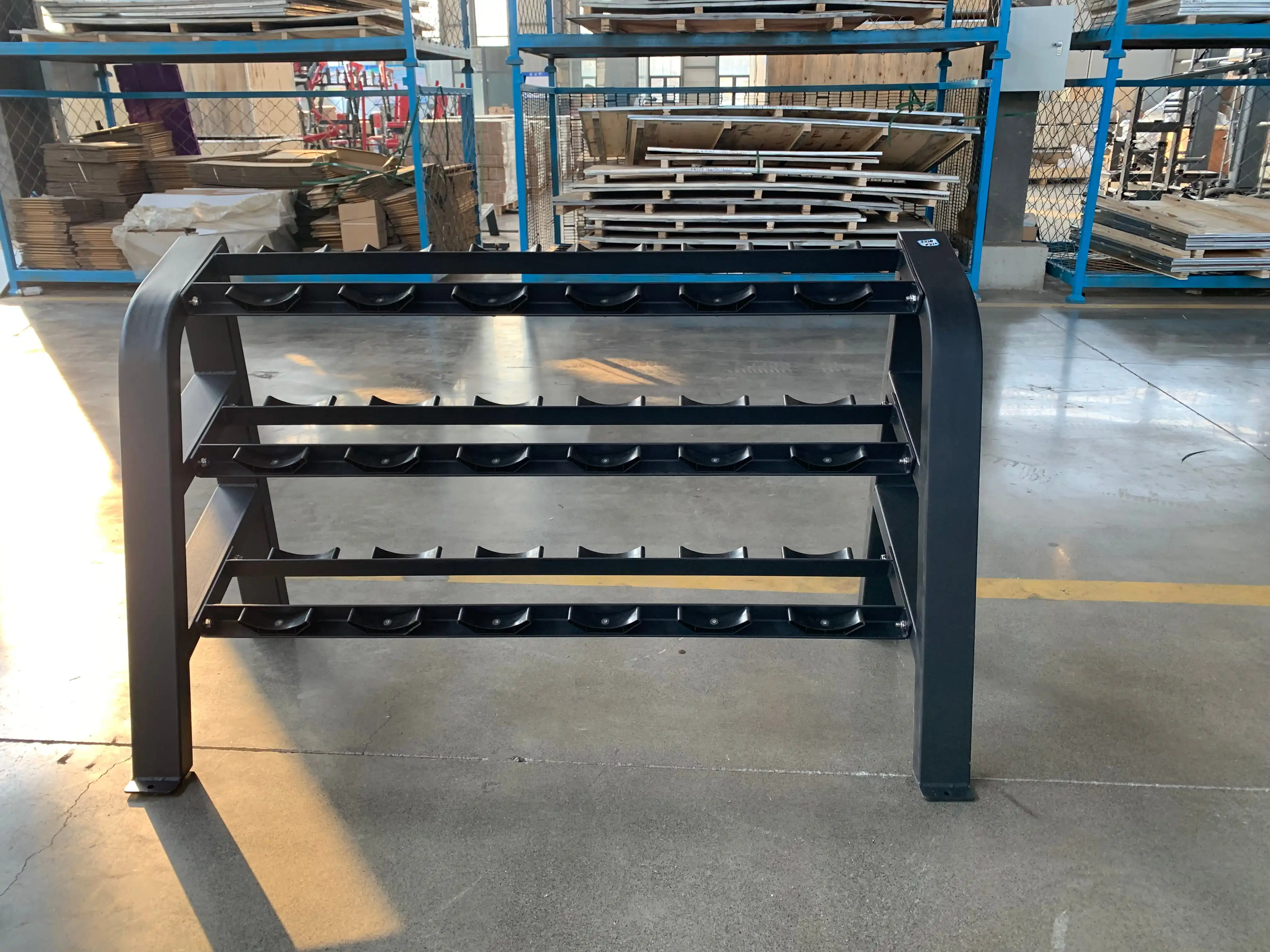 China Commercial 3-Tier Stainless Steel Frame Dumbbell Storage Rack Safety Feature for Gym Use Fitness Equipment Benches Racks
China Commercial 3-Tier Stainless Steel Frame Dumbbell Storage Rack Safety Feature for Gym Use Fitness Equipment Benches Racks