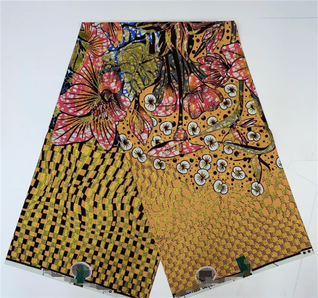Fashion African Grand Wax Glitter Glam Fabric Real Wax Gold Print Material 6 Yards Cotton Wax Fabric for Sewing Party Dresses
Fashion African Grand Wax Glitter Glam Fabric Real Wax Gold Print Material 6 Yards Cotton Wax Fabric for Sewing Party Dresses