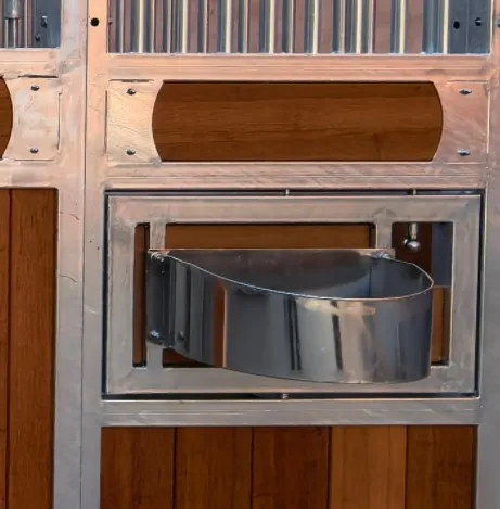 Horse Stable 360° Swivel Feeder Horse Stall Accessories Stainless Steel Feeder Easy Setup Horse Box Rotatable Feeding Bowl
Horse Stable 360° Swivel Feeder Horse Stall Accessories Stainless Steel Feeder Easy Setup Horse Box Rotatable Feeding Bowl
