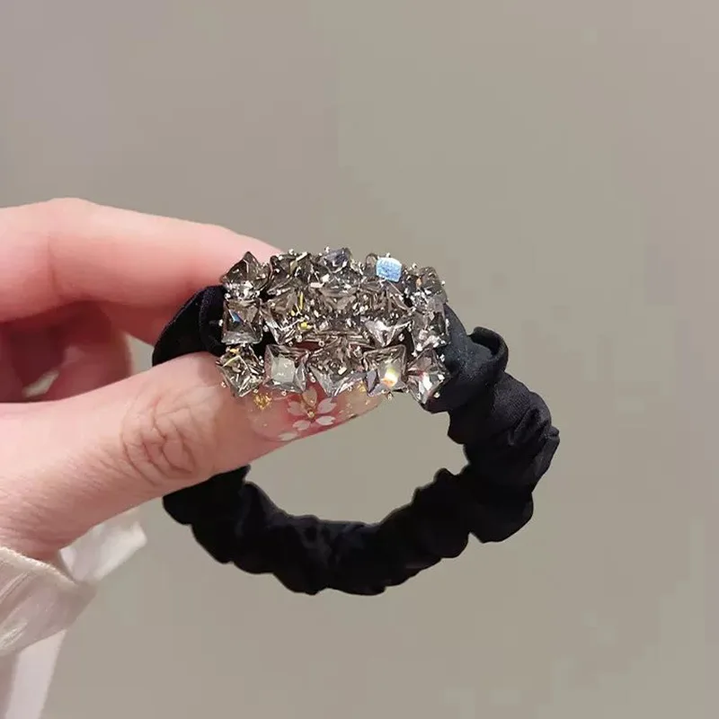 Premium Crystal Hair Tie Scrunchie Spring Summer Gentle Elegant for Ponytail Women Daily High Elasticity Non Slip Clear
Premium Crystal Hair Tie Scrunchie Spring Summer Gentle Elegant for Ponytail Women Daily High Elasticity Non Slip Clear