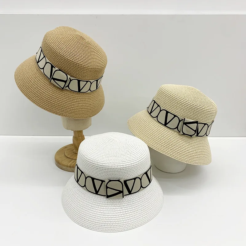 New straw hat female alphabet webbing straw hat summer vacation showing face small wide brim sun protection visor
New straw hat female alphabet webbing straw hat summer vacation showing face small wide brim sun protection visor