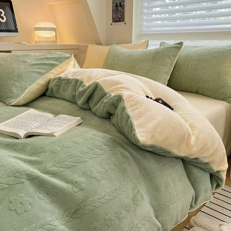Milk Fleece High Densitywarm Queen Bedding Set for Winter Plush Skin Friendly Warmth Duvet Cover Set King Thick Quilt Cover Set
Milk Fleece High Densitywarm Queen Bedding Set for Winter Plush Skin Friendly Warmth Duvet Cover Set King Thick Quilt Cover Set