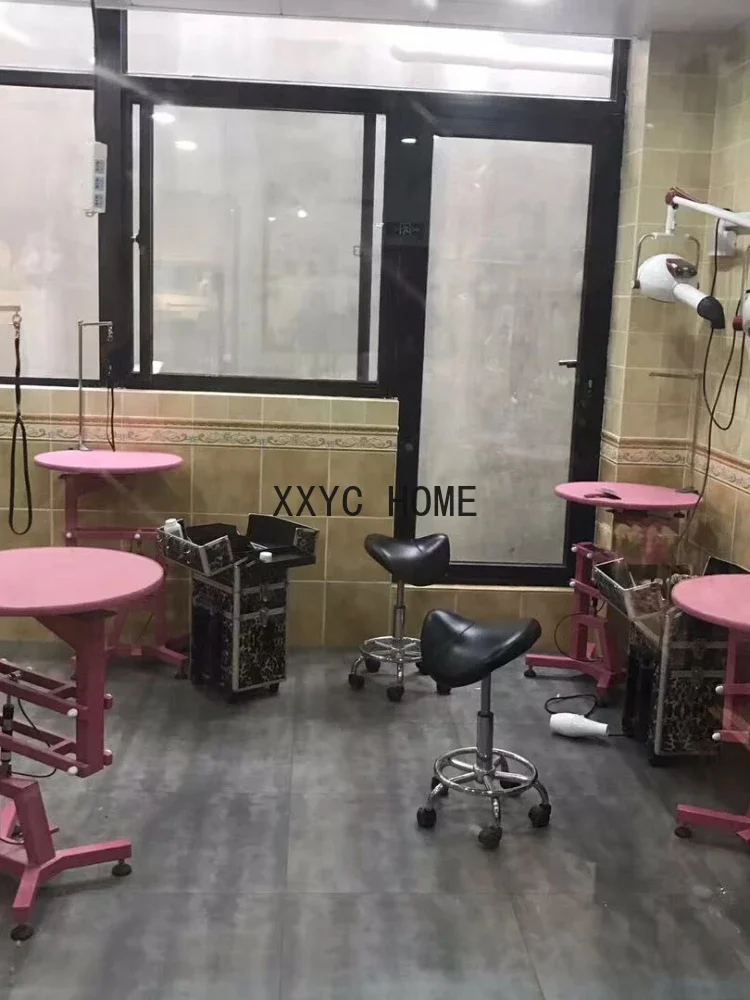 Air Pump round Small Lifting Rotating Pet Shop Dogs and Cats Teddy Bichon Cosmetic Table Beauty Table
Air Pump round Small Lifting Rotating Pet Shop Dogs and Cats Teddy Bichon Cosmetic Table Beauty Table