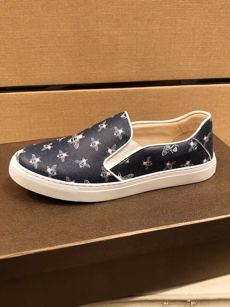 Leather men's shoes Luxury designer casual shoes All leather men's shoes handmade natural cowhide board shoes
Leather men's shoes Luxury designer casual shoes All leather men's shoes handmade natural cowhide board shoes