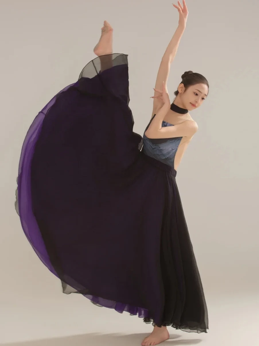 Classical Dance Women's Elegant 720 Degree Double Layered Skirt Gymnastics Suit One-Piece Uniform Wanjiang Dance Practice Per...
Classical Dance Women's Elegant 720 Degree Double Layered Skirt Gymnastics Suit One-Piece Uniform Wanjiang Dance Practice Per...