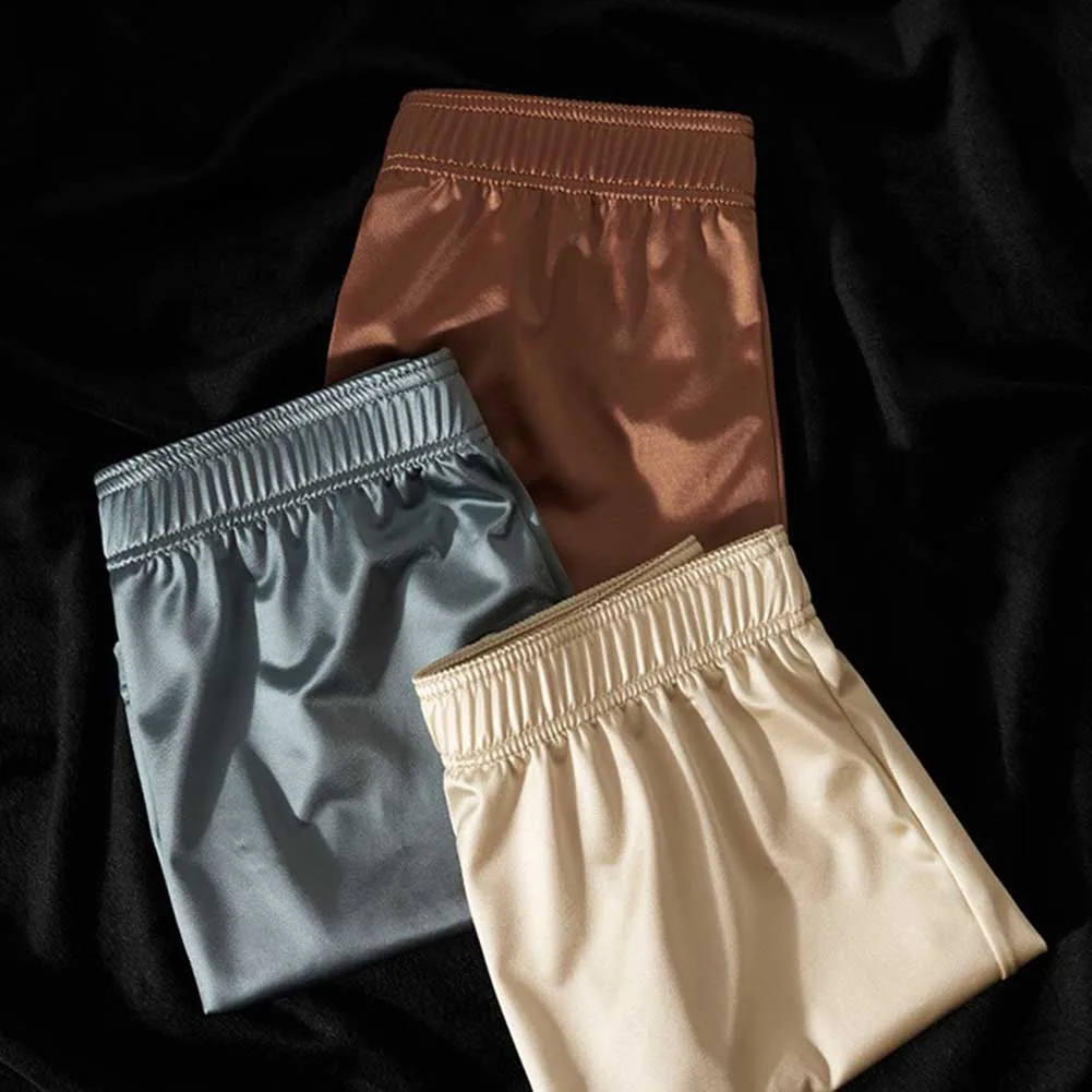 Men Satin-like Briefs Ice Silk Loose Boxer Shorts Seamless Underwear For Man Panties Home Pajama Pants Men's Underpants Fashion
Men Satin-like Briefs Ice Silk Loose Boxer Shorts Seamless Underwear For Man Panties Home Pajama Pants Men's Underpants Fashion