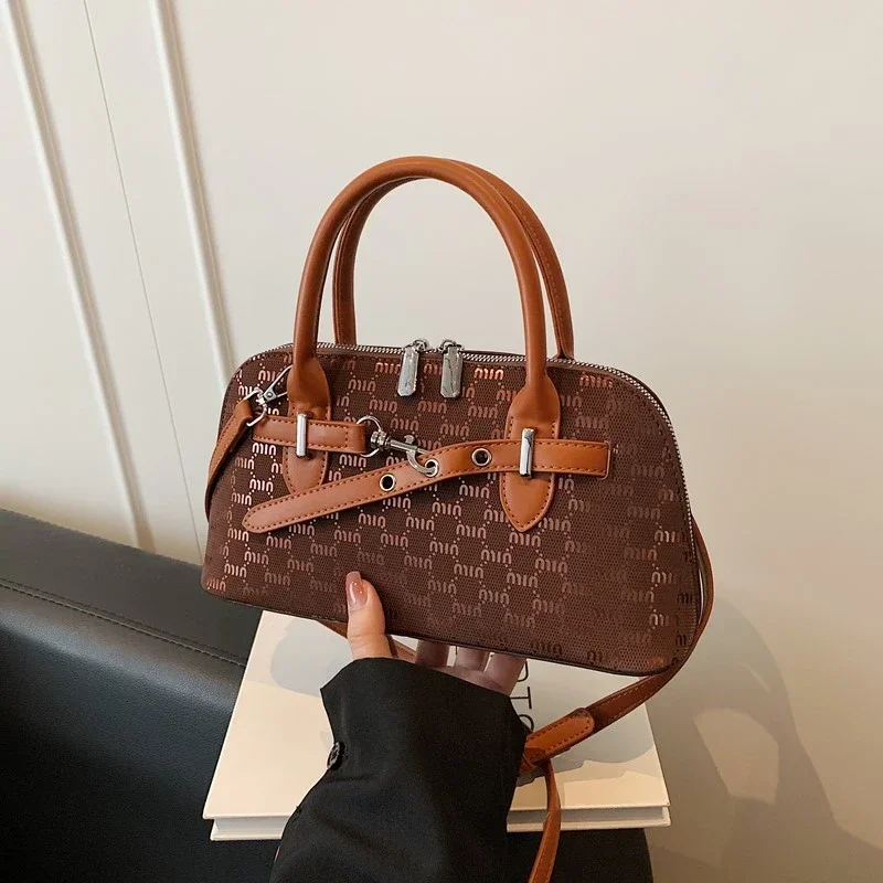 High-End Unique Leisure Business Diaper Bags Women'S Crossbody-Bag Luxury Brand Classic Designer Leather Tote
High-End Unique Leisure Business Diaper Bags Women'S Crossbody-Bag Luxury Brand Classic Designer Leather Tote