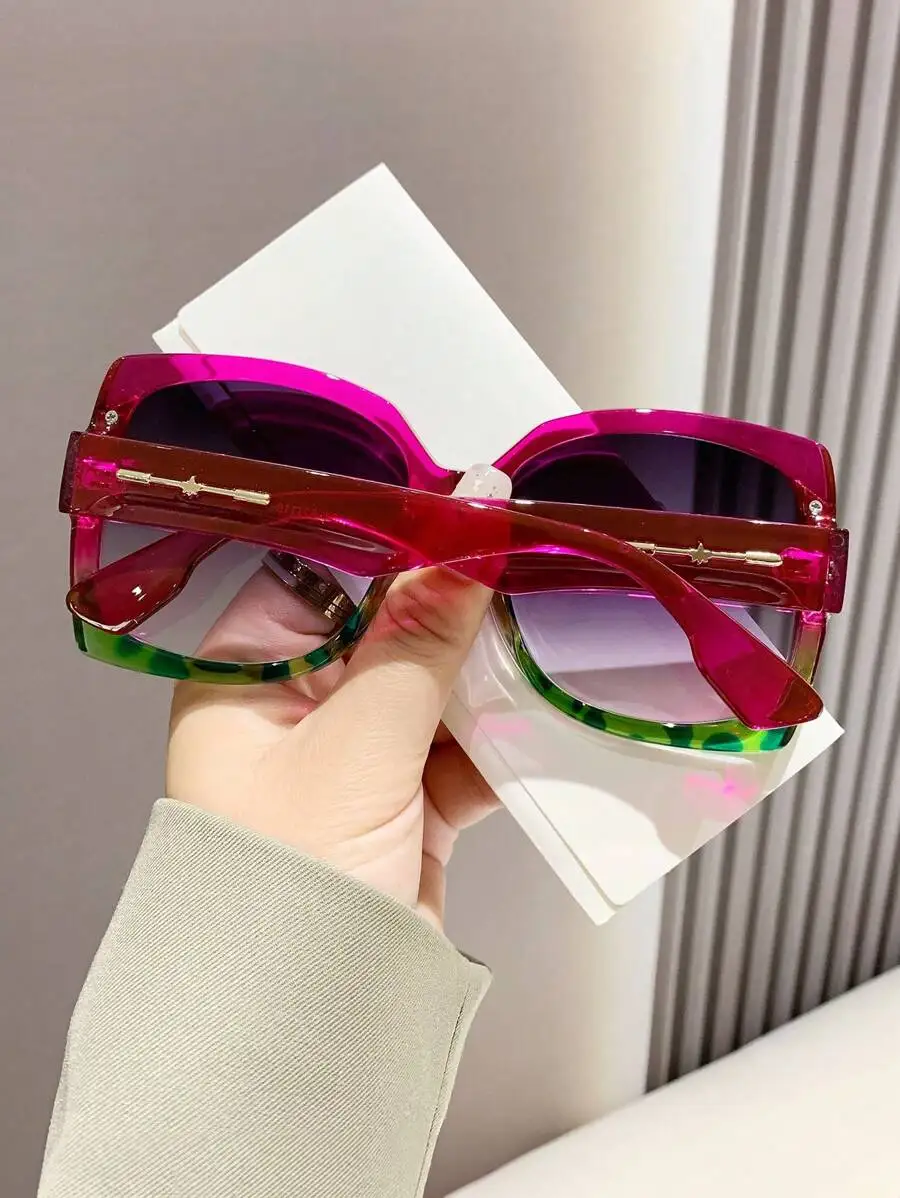 Oversized Square Frame Fashion Sunglasses For Women Boho Y2K Festival Accessory
Oversized Square Frame Fashion Sunglasses For Women Boho Y2K Festival Accessory