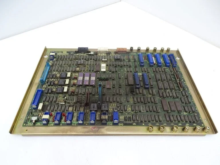 A16B-1000-0030 Для FANUC A16B-1000-0030 Б/у главная плата управления
A16B-1000-0030 Для FANUC A16B-1000-0030 Б/у главная плата управления