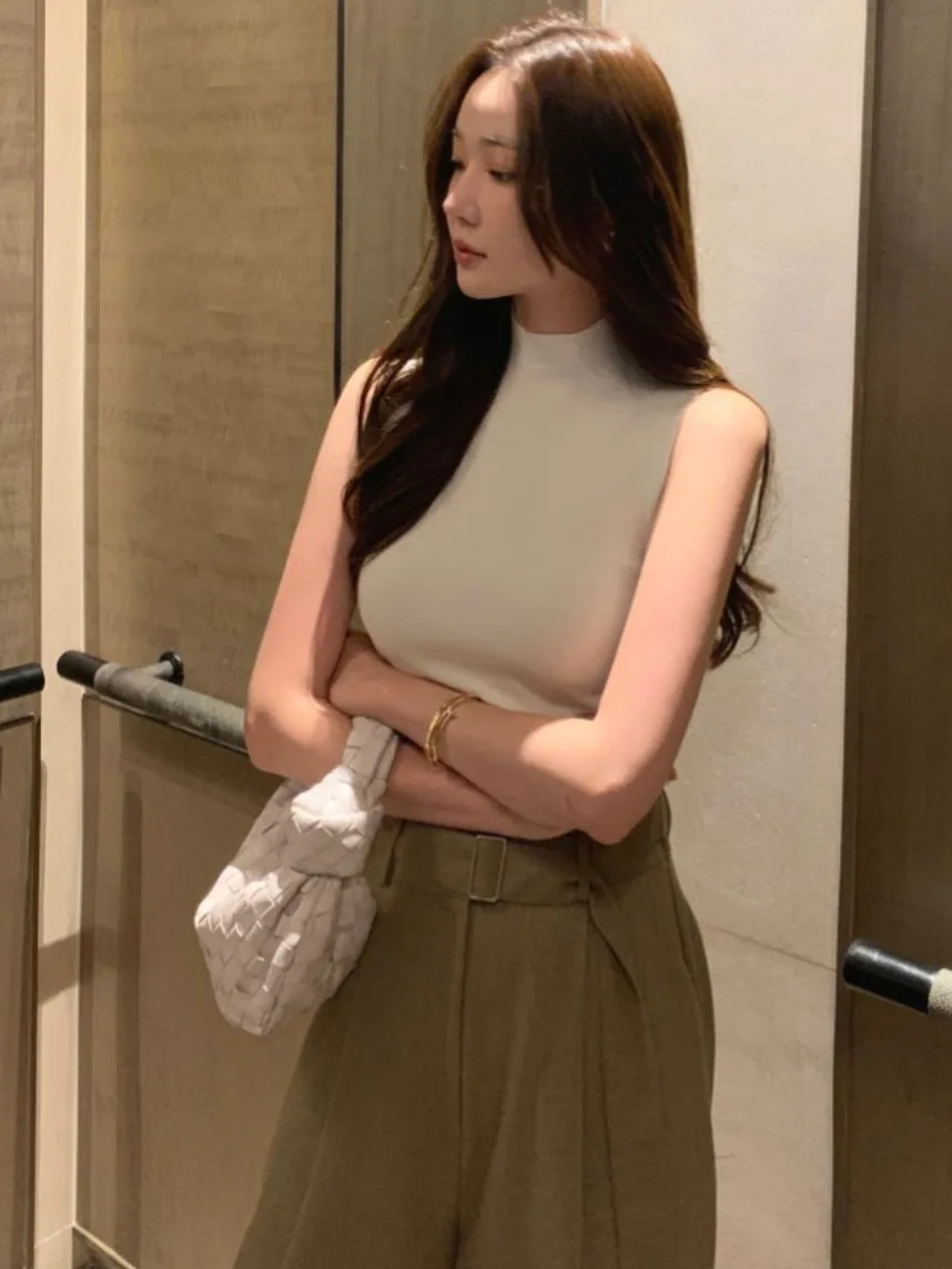 Chic Summer Simple High Collar Slimming Color Soft Cozy Svel Knitted Vest Women's Faion Commute Sle China Made
Chic Summer Simple High Collar Slimming Color Soft Cozy Svel Knitted Vest Women's Faion Commute Sle China Made