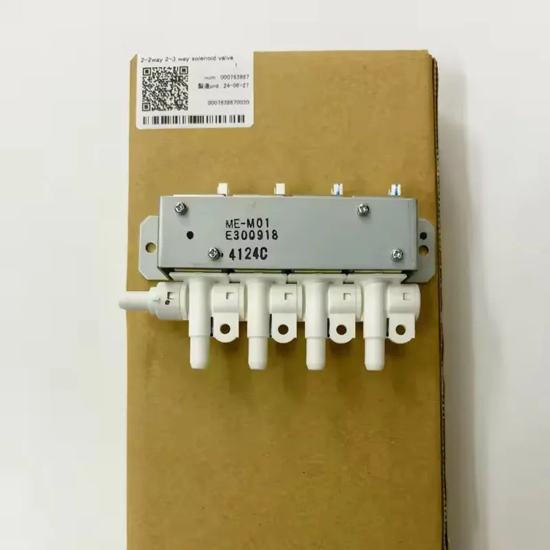 E300918 Original New 2-2way 2-3 way solenoid valve for Mimaki JFX200 UCJV300 MP-E300918
E300918 Original New 2-2way 2-3 way solenoid valve for Mimaki JFX200 UCJV300 MP-E300918