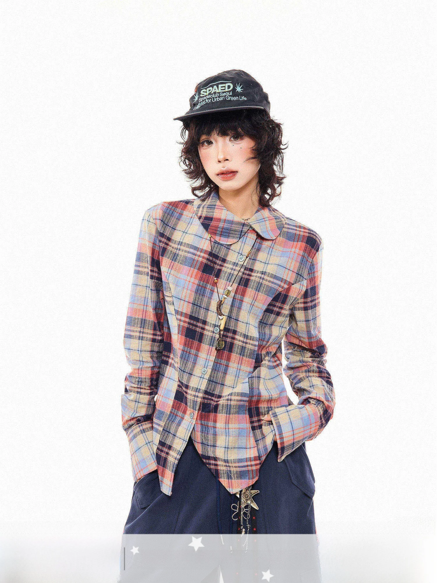 Женская рубашка MIKYO в американском ретро-стиле, в клетку, асимметричная, с длинным рукавом, приталенная, для ранней осени, из хлопка, для повседневной носки
Женская рубашка MIKYO в американском ретро-стиле, в клетку, асимметричная, с длинным рукавом, приталенная, для ранней осени, из хлопка, для повседневной носки