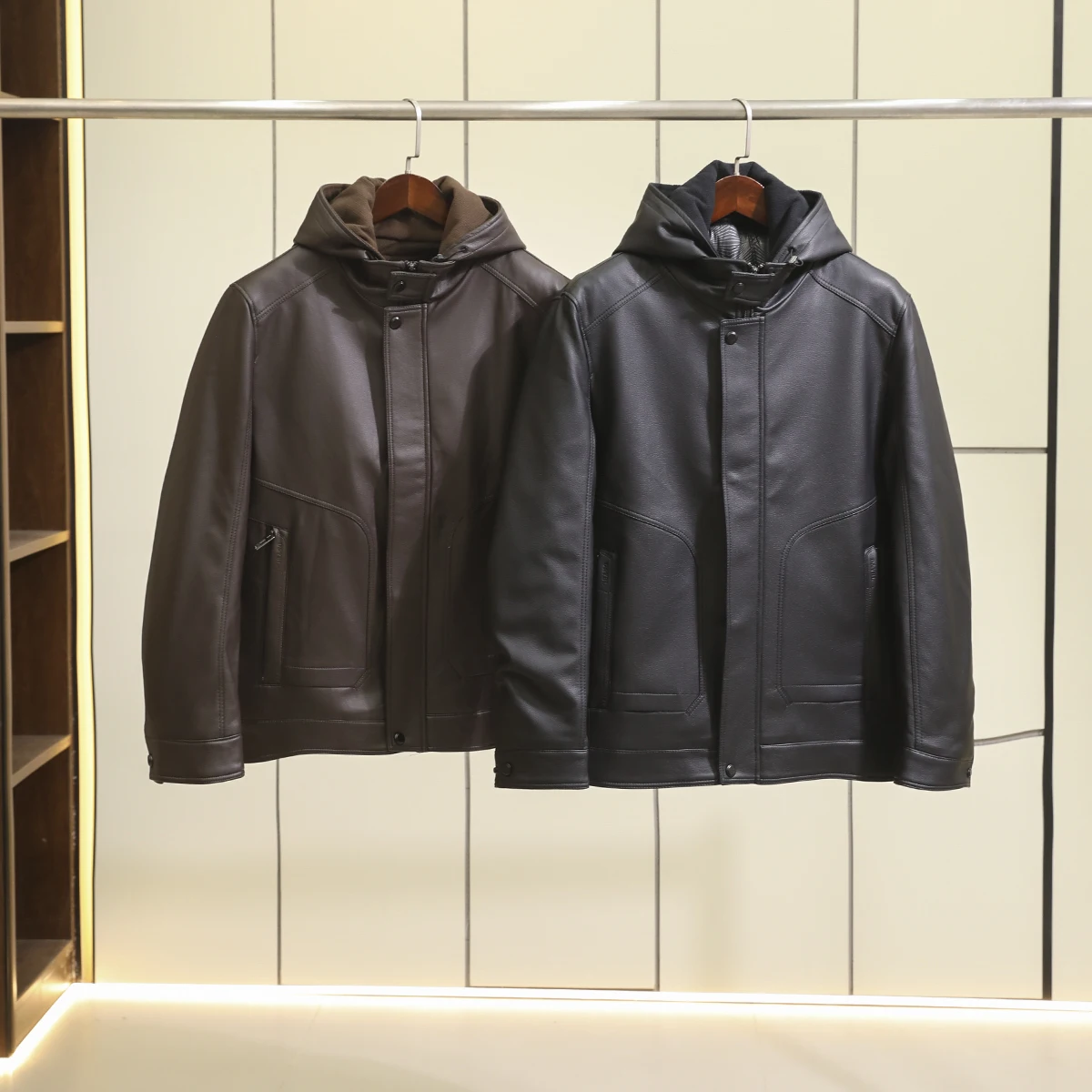 Sli Imported Ultra-Fiber Leather Men's Winter down Jaet Hooded Motorcycle Coat Faionable Urban Modern Windproof
Sli Imported Ultra-Fiber Leather Men's Winter down Jaet Hooded Motorcycle Coat Faionable Urban Modern Windproof