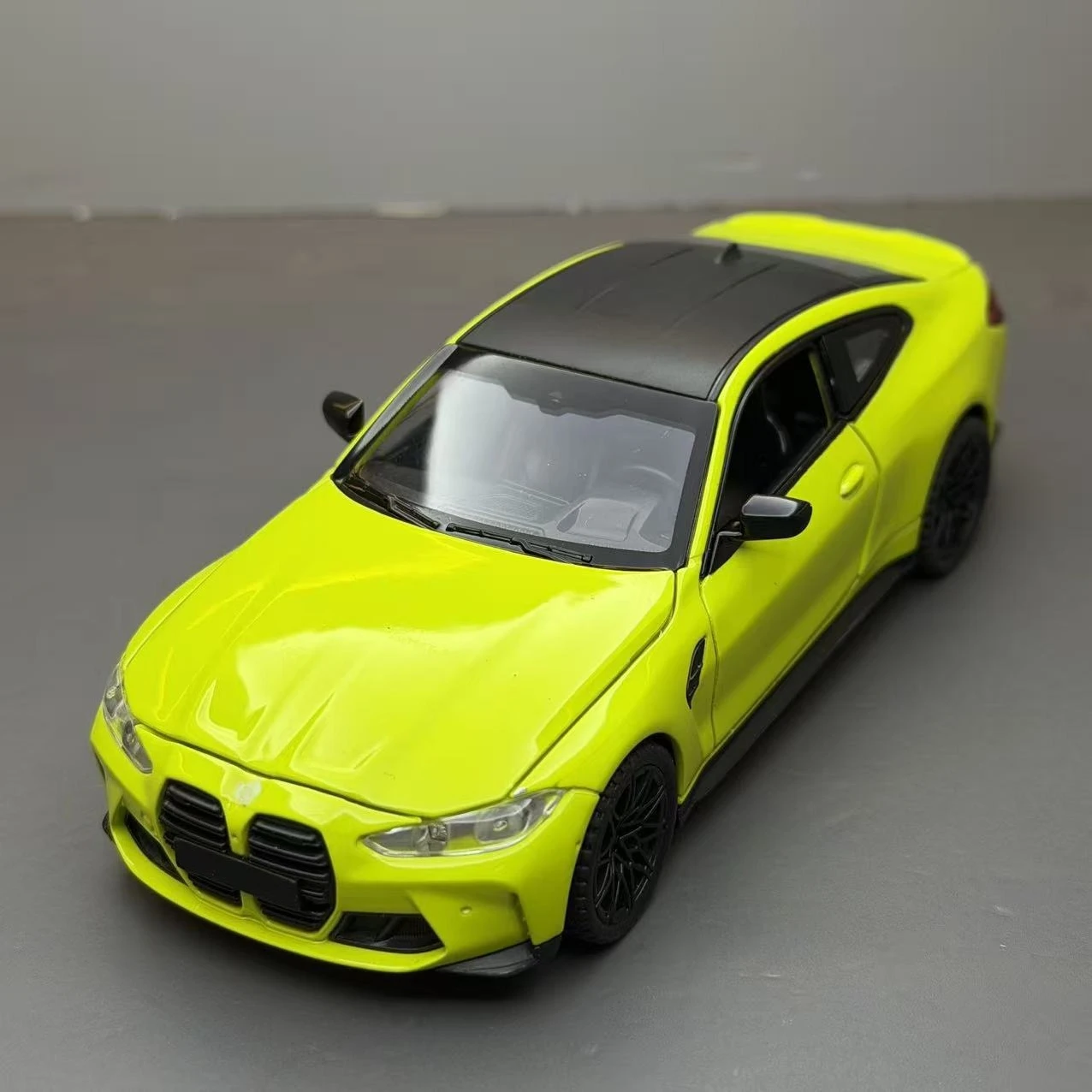 1:32 M4 Sports Car Model Alloy Diecast Simulation Sound and Light Car Model Toys Hobby Collection Decoration Gifts
1:32 M4 Sports Car Model Alloy Diecast Simulation Sound and Light Car Model Toys Hobby Collection Decoration Gifts