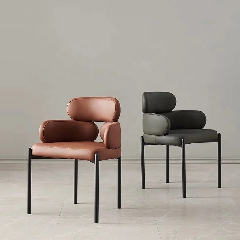 Hot Selling Modern Carbon Steel Frame Back Chair Foam Sponge Filled Microfiber Leather Dining Chair
Hot Selling Modern Carbon Steel Frame Back Chair Foam Sponge Filled Microfiber Leather Dining Chair
