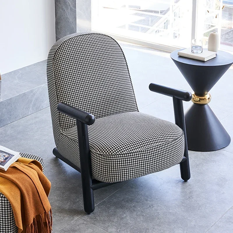 A Northern Europe Modern Design Living Room Armchair Luxury Fabric Sofa Leisure easy Chair Hotel solid wood Lounge Chair
A Northern Europe Modern Design Living Room Armchair Luxury Fabric Sofa Leisure easy Chair Hotel solid wood Lounge Chair