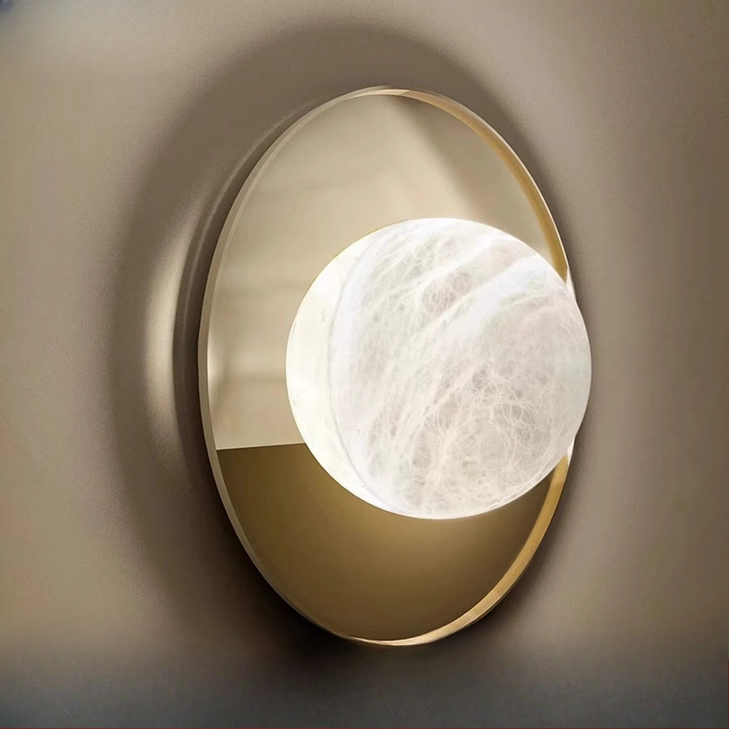Light Luxury Spanish Marble Wall Lamps Design Sense Parlor Bedroom Background Atmosphere LED Sconces Wall Decoration Corridor
Light Luxury Spanish Marble Wall Lamps Design Sense Parlor Bedroom Background Atmosphere LED Sconces Wall Decoration Corridor