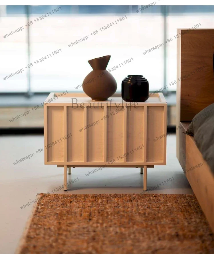 Bedside cabinet Bedroom storage Nordic simple Italian solid wood cream elegant black
Bedside cabinet Bedroom storage Nordic simple Italian solid wood cream elegant black