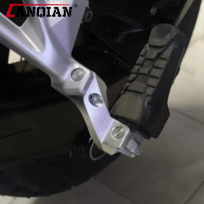 Passenger Footrest Relocation Rear Foot Peg For BMW R1250 R1250RT R 1200 RT LC 2014-2022 R1250 RT R1150GSA Footpeg Lowering Kit
Passenger Footrest Relocation Rear Foot Peg For BMW R1250 R1250RT R 1200 RT LC 2014-2022 R1250 RT R1150GSA Footpeg Lowering Kit