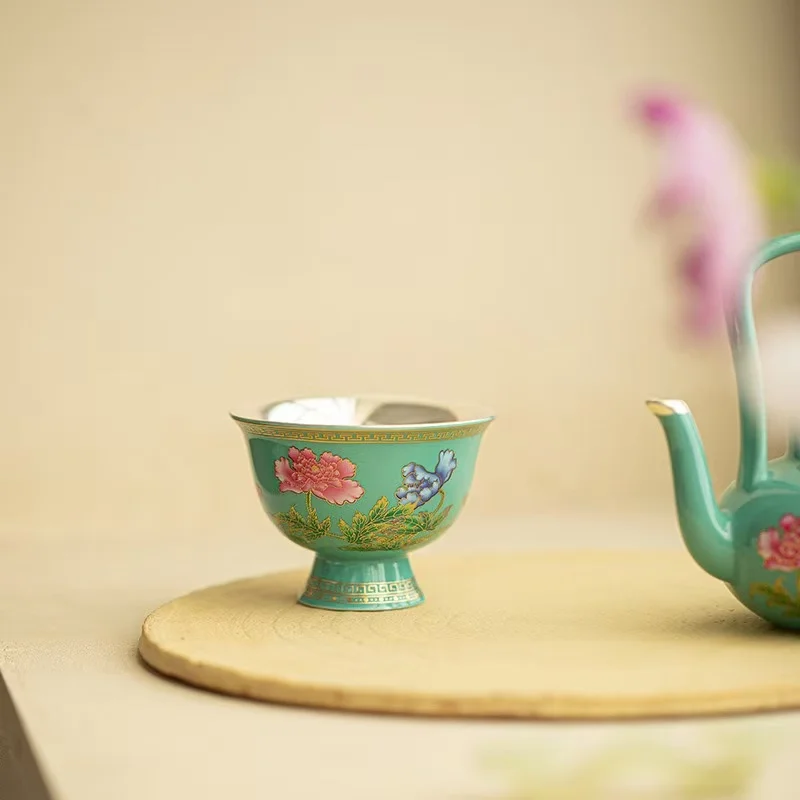 90ML Jingdezhen Enamel Color TeaCup High-end Master Cup Exquisite High Foot TeaCup Handmade Silver Ceramic Kung Fu Tea Set Gifts
90ML Jingdezhen Enamel Color TeaCup High-end Master Cup Exquisite High Foot TeaCup Handmade Silver Ceramic Kung Fu Tea Set Gifts